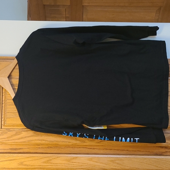 Capsule - Picture 2 of 5